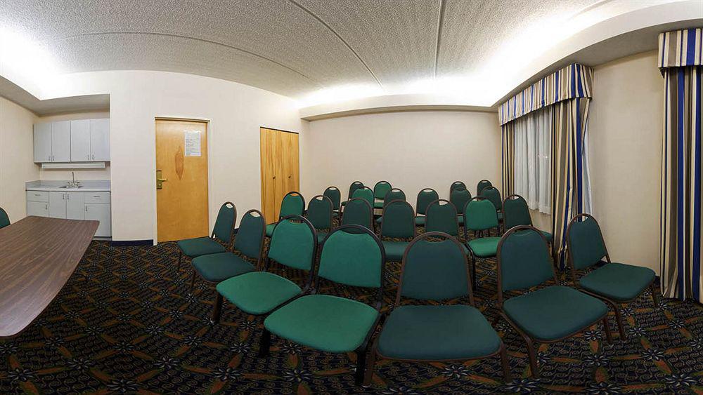 Holiday Inn Express Hotel & Suites Lawrenceville By Ihg Kültér fotó