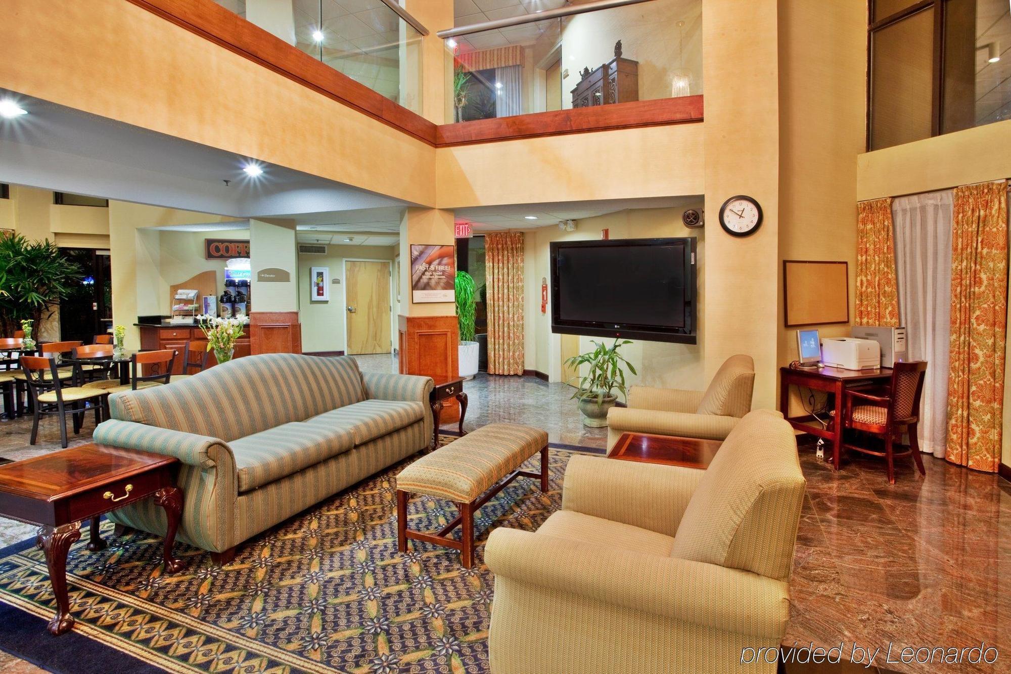 Holiday Inn Express Hotel & Suites Lawrenceville By Ihg Kültér fotó